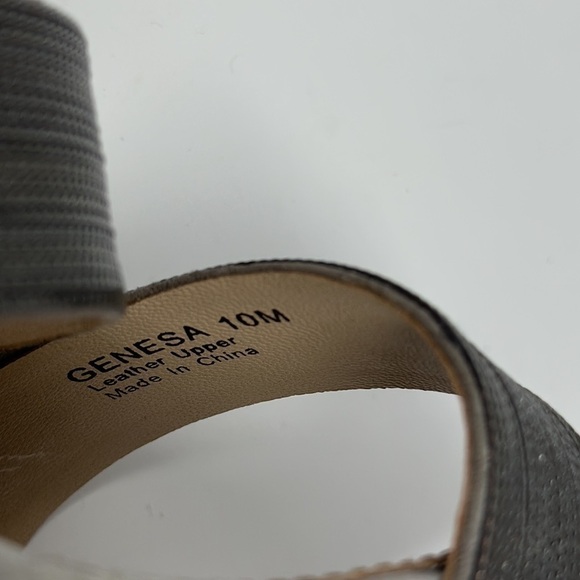 Botkier New York Gray Metallic Suede Heeled Genesa Sandals Size 10 - Picture 9 of 11